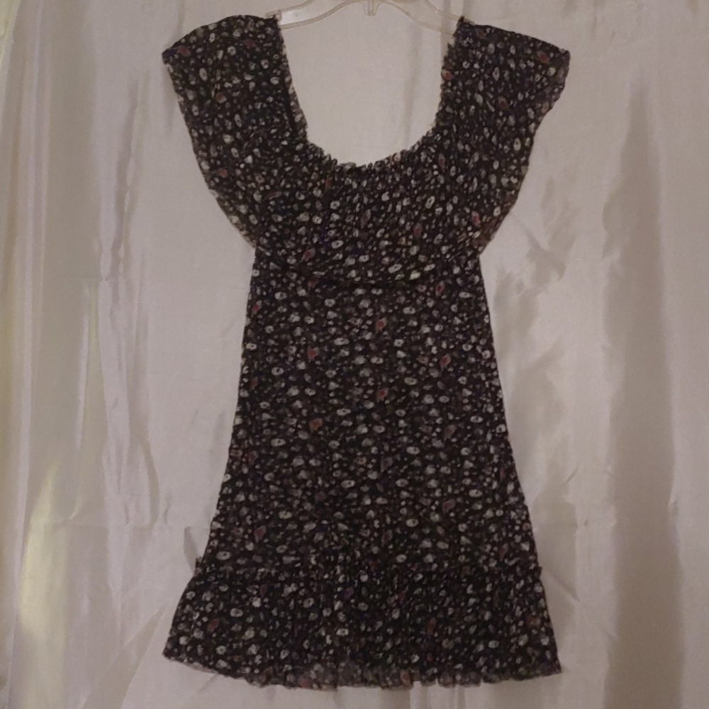 Sleeveless Stretch Lace Shirt